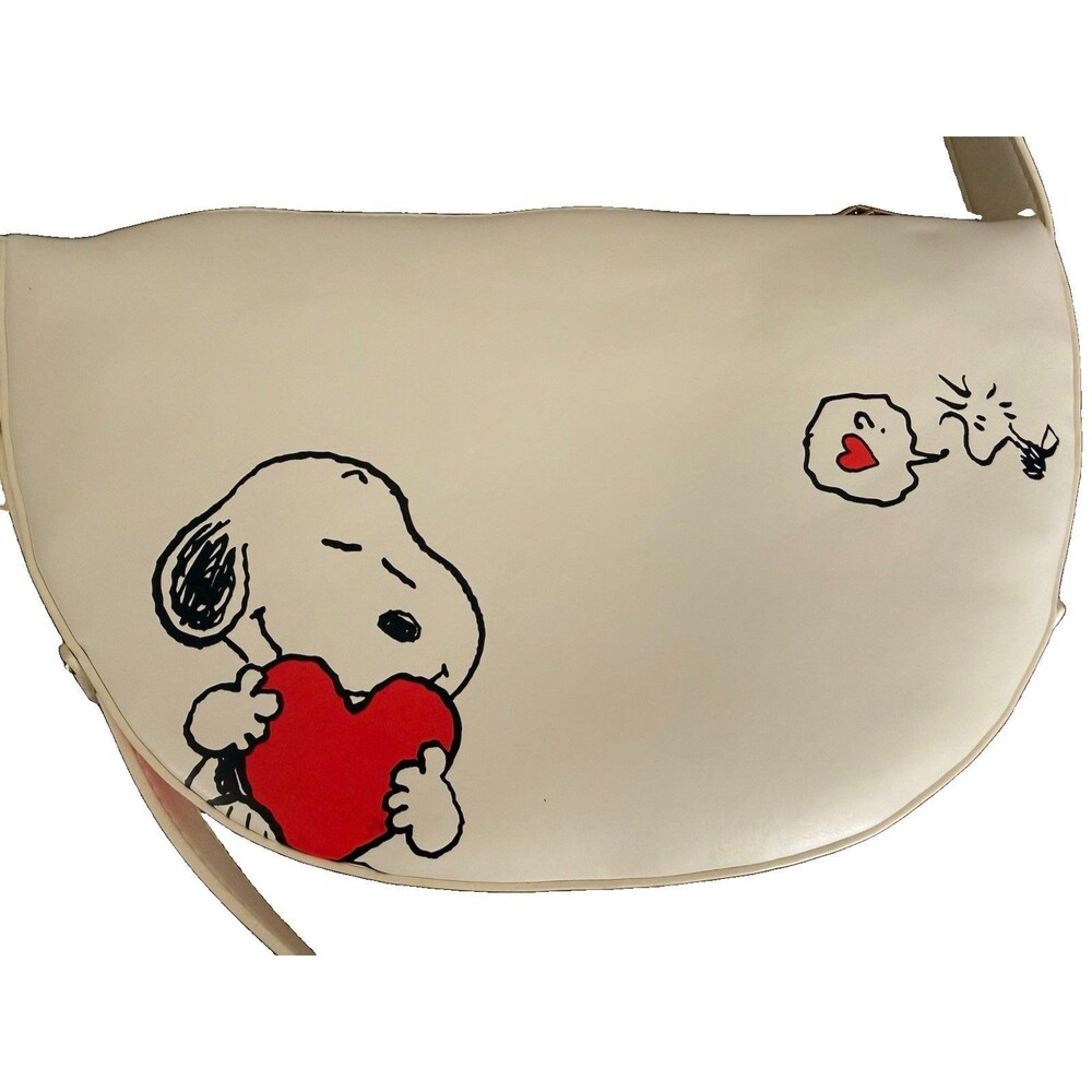 Peanuts Snoopy Crossbody Bag Heart Valentines Purse Licensed New - Picture 2 of 7